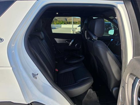 Used 2024 Land Rover Discovery Sport Dynamic SE AWD/4WD image 12