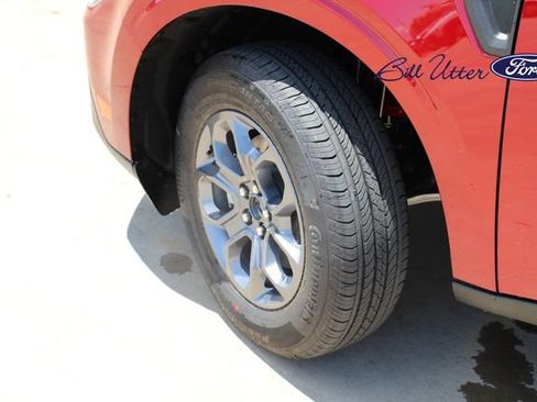 New 2026 Ford Maverick XLT FWD image 5