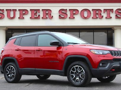 Used 2025 Jeep Compass Trailhawk