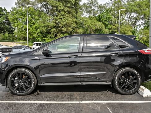 Certified 2023 Ford Edge ST-Line w/ Class II Trailer Tow Package AWD/4WD image 7