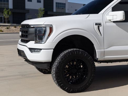 Used 2021 Ford F150 Lariat w/ Equipment Group 502A High AWD/4WD image 12