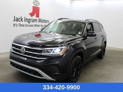 Used 2022 Volkswagen Atlas SE w/ Panoramic Sunroof Package