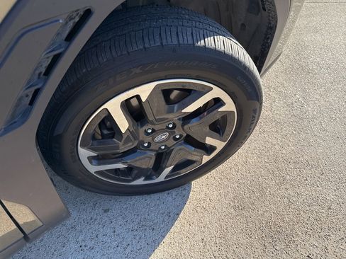 Used 2025 Subaru Forester Limited image 16