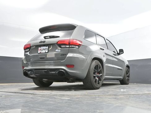 Used 2019 Jeep Grand Cherokee SRT w/ Trailer Tow Group IV AWD/4WD image 40