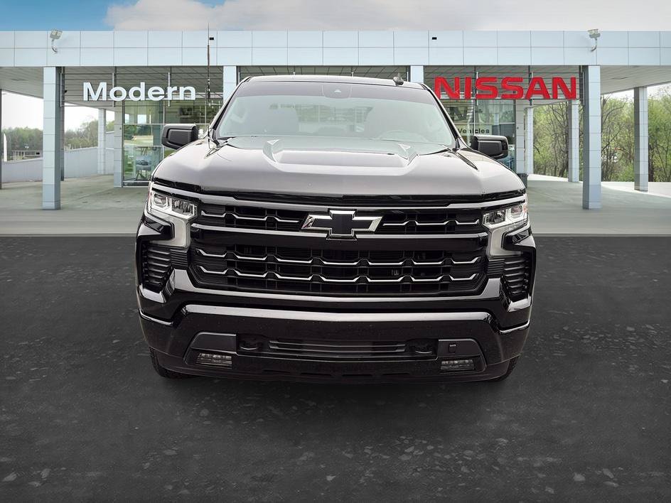 Used 2022 Chevrolet Silverado 1500 RST w/ Z71 Off-Road Package AWD/4WD image 8