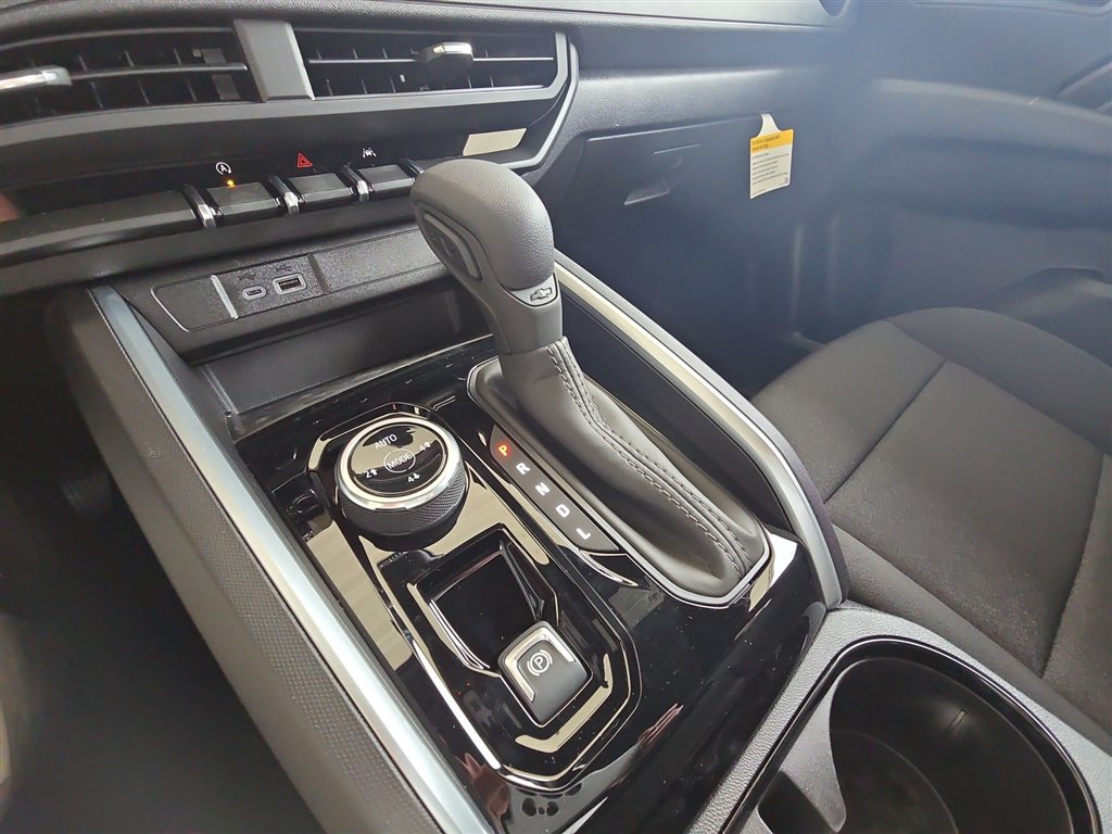 New 2026 Chevrolet Colorado Trail Boss AWD/4WD image 15