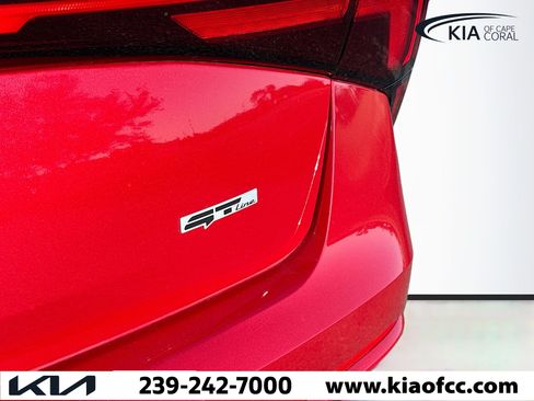 Certified 2025 Kia K5 GT-Line image 11