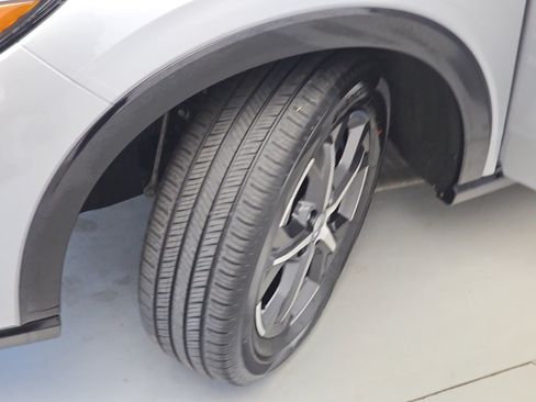 Certified 2024 Honda HR-V EX-L image 30