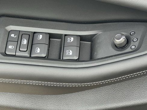 New 2025 Jeep Grand Cherokee Limited w/ Trailer Tow Package image 11