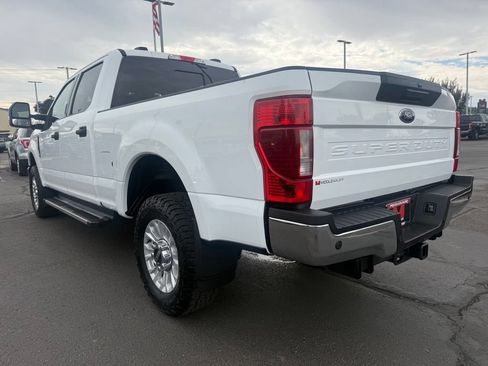 Used 2022 Ford F250 XLT w/ XLT Value Package AWD/4WD image 4