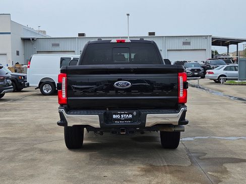 Used 2023 Ford F250 Lariat w/ FX4 Off-Road Package AWD/4WD image 5
