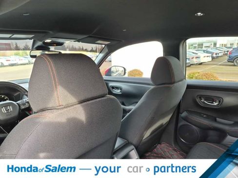 Used 2023 Honda HR-V Sport image 12