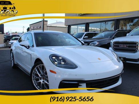 Used 2018 Porsche Panamera 4 image 1