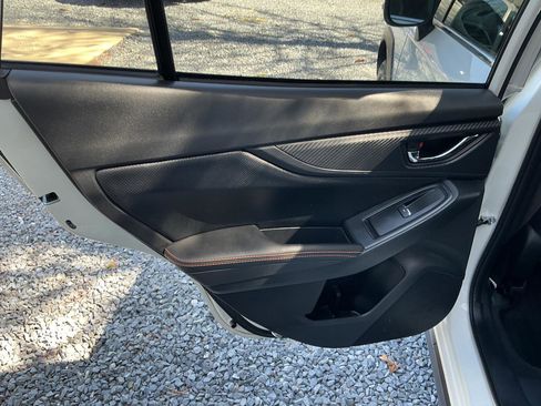 Used 2019 Subaru Crosstrek 2.0i Limited image 16