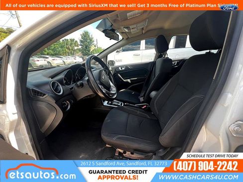 Used 2015 Ford Fiesta SE image 8