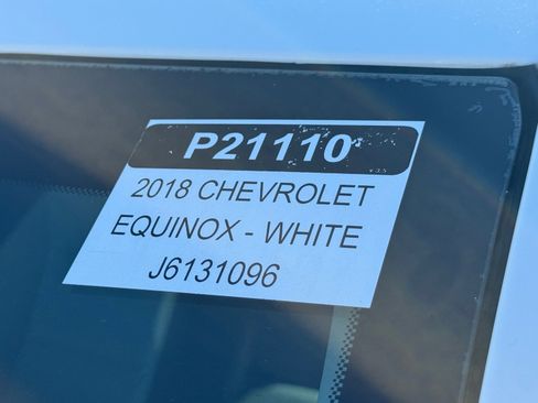 Used 2018 Chevrolet Equinox LS image 31