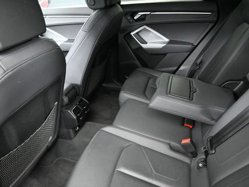 Certified 2025 Audi Q3 2.0T Premium AWD/4WD image 18
