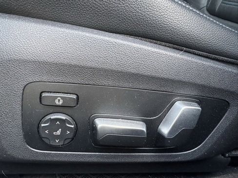 Used 2020 BMW M340i xDrive image 14