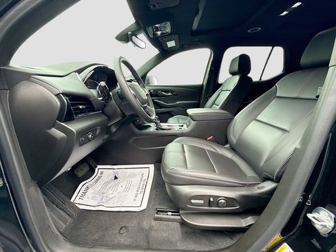 Used 2023 Chevrolet Traverse RS AWD/4WD image 24