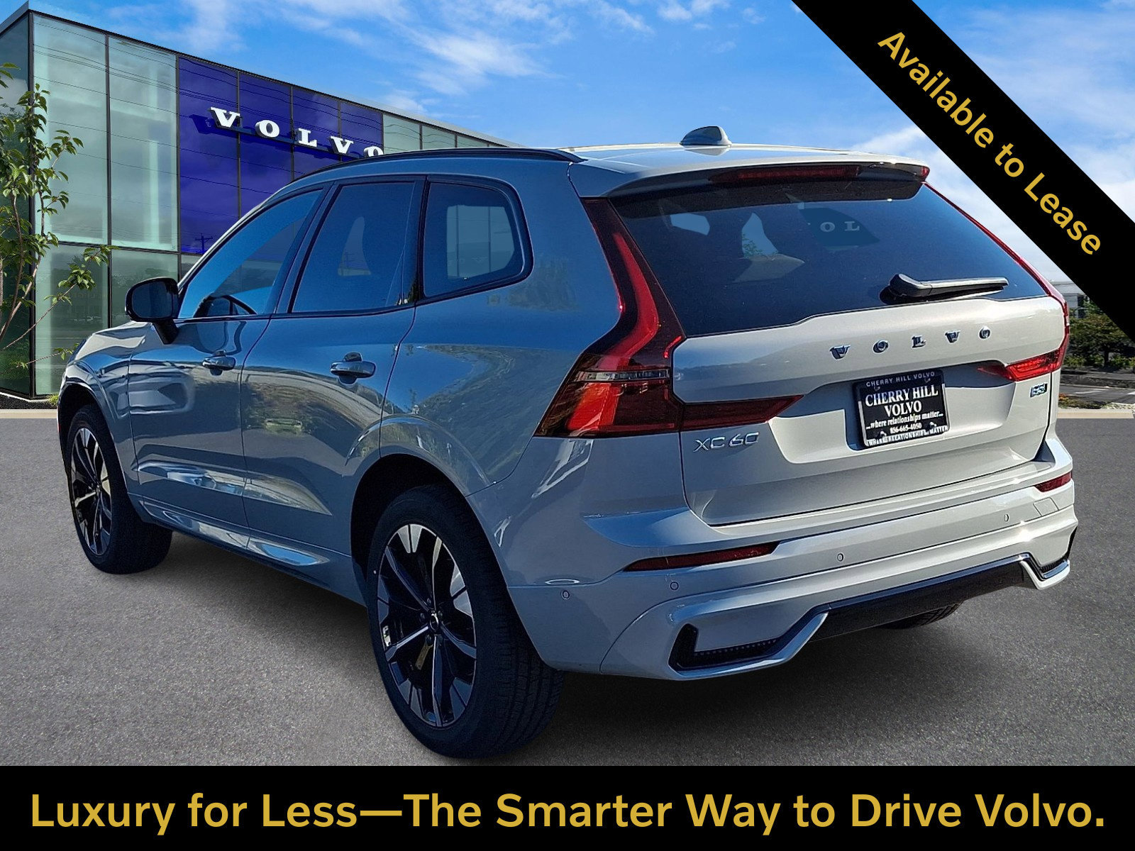 Certified 2026 Volvo XC60 B5 Plus w/ Climate Package AWD/4WD image 4