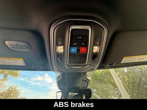 New 2026 Jeep Cherokee Limited image 9