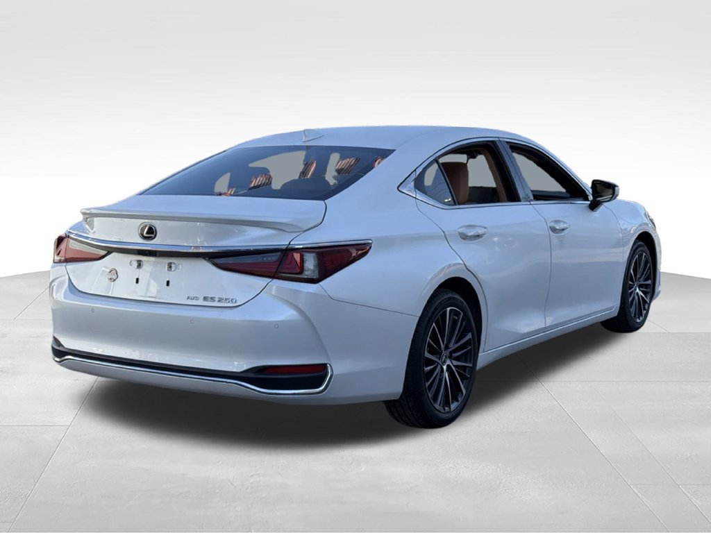Used 2022 Lexus ES 250 w/ Premium Package AWD/4WD image 7
