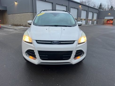 Used 2013 Ford Escape SEL image 2