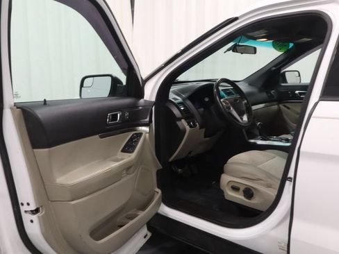 Used 2013 Ford Explorer 4WD image 7