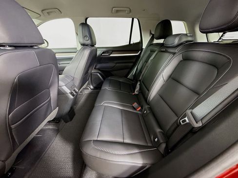 New 2026 GMC Terrain Denali w/ LPO, Black Badging Package image 23