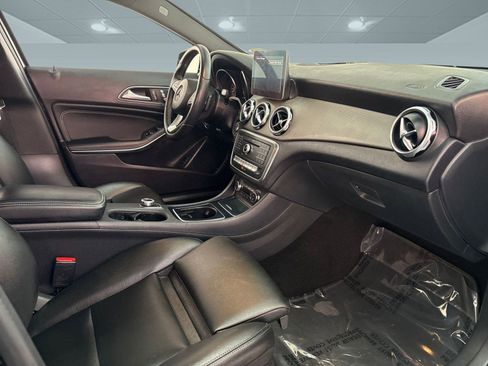 Used 2018 Mercedes-Benz GLA 250 image 21