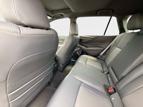 Used 2025 Subaru Outback Wilderness AWD/4WD image 19
