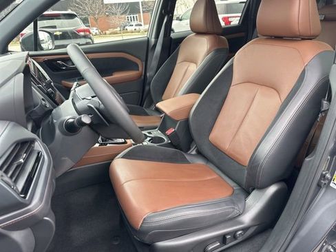 Used 2025 Subaru Forester Touring w/ Protection Package AWD/4WD image 13