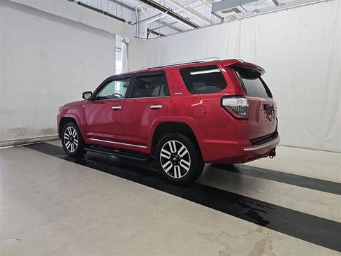 Used 2016 Toyota 4Runner Limited AWD/4WD image 4