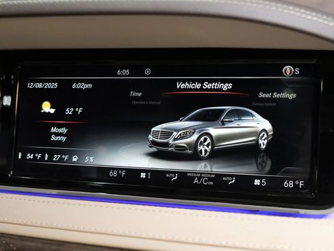 Used 2015 Mercedes-Benz S 550 Sedan image 32