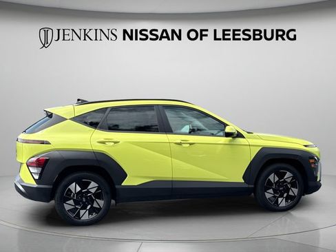 Used 2024 Hyundai Kona SEL FWD image 5