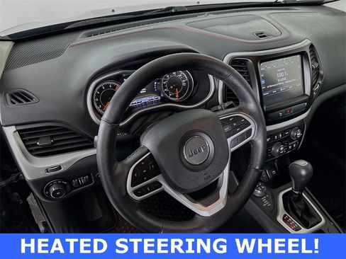 Used 2018 Jeep Cherokee Trailhawk w/ Quick Order Package 27L image 3