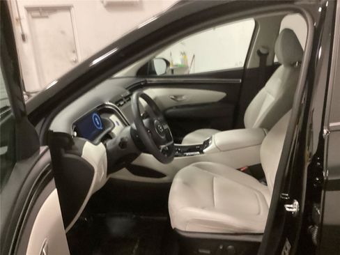 Certified 2024 Hyundai Tucson SEL w/ Convenience Package AWD/4WD image 10