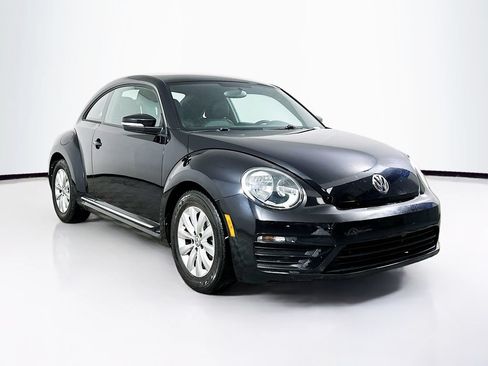 Used 2019 Volkswagen Beetle 2.0T S FWD image 2