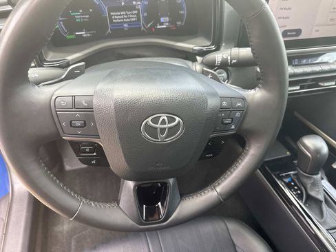 Used 2025 Toyota Camry XSE image 20