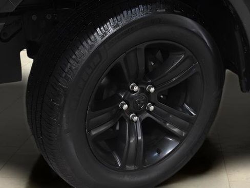 Used 2022 RAM 1500 Classic Warlock w/ Ceramic Grey Warlock Package AWD/4WD image 34