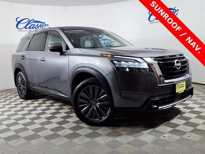 Used 2022 Nissan Pathfinder SL w/ SL Premium Package