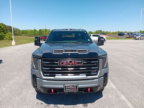 New 2026 GMC Sierra 2500 AT4 image 6