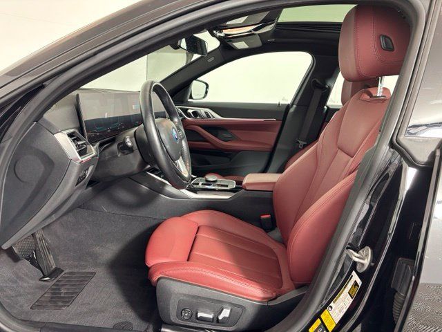 Used 2024 BMW i4 xDrive40i w/ Premium Package AWD/4WD image 11