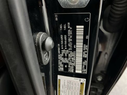 Used 2023 Toyota 4Runner Limited AWD/4WD image 35
