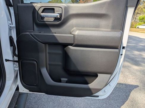 New 2026 Chevrolet Silverado 1500 Custom w/ Turbomax Blackout Package AWD/4WD image 27