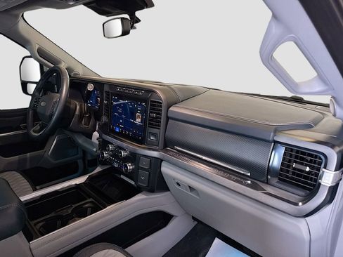 Used 2024 Ford F450 Limited w/ FX4 Off-Road Package AWD/4WD image 32