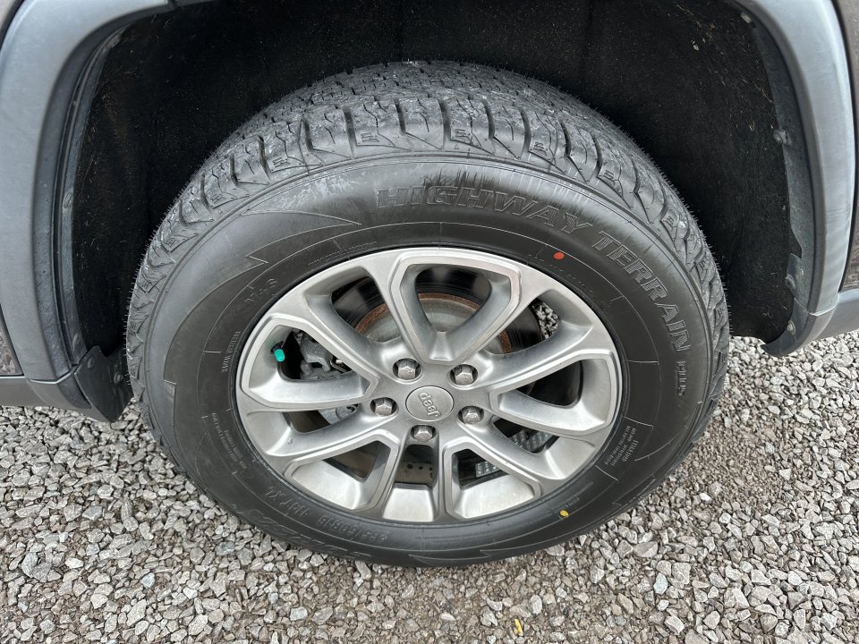 Used 2016 Jeep Grand Cherokee Limited RWD image 20