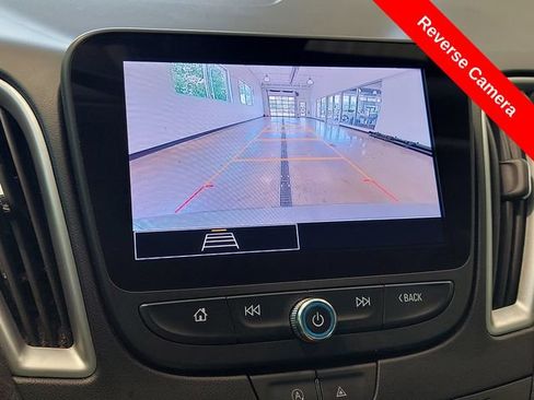 Used 2024 Chevrolet Malibu LT FWD image 11