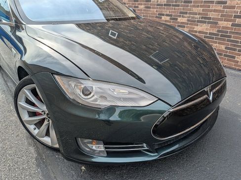 Used 2012 Tesla Model S Signature Performance RWD image 34