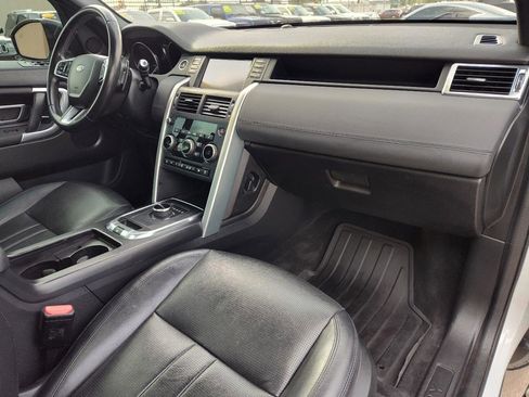 Used 2019 Land Rover Discovery Sport HSE image 46